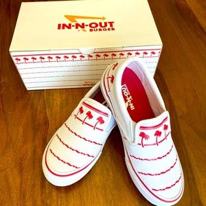IN-N-OUT Classic Slip-on Sneaker BRAND NEW